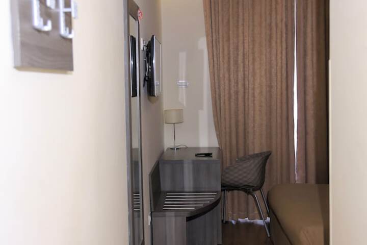 Room 14 of 41