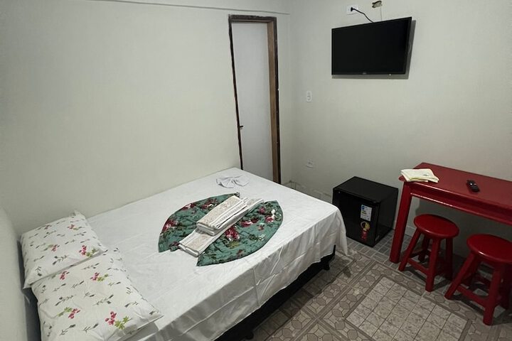 Room 10 of 19