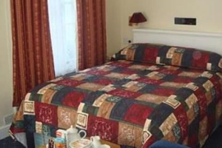 Gate Hotel