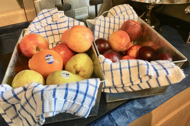 Breakfast/Coffee Service 19 of 38