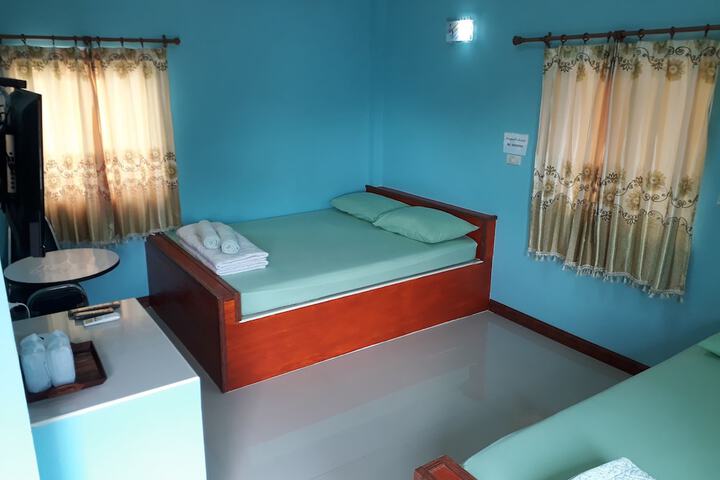Room 11 of 49