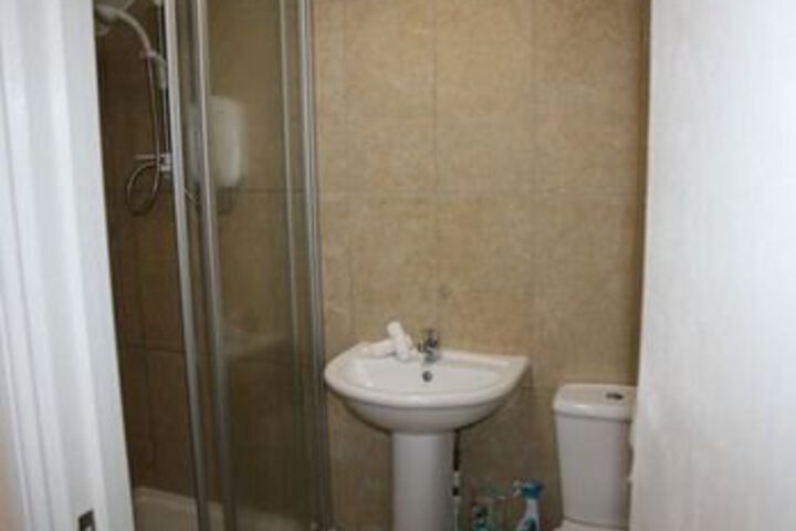 Room 20 of 42