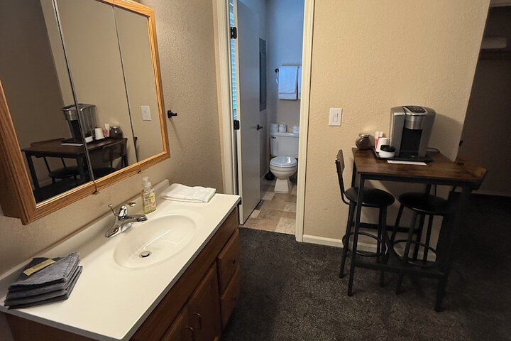 Room 44 of 79