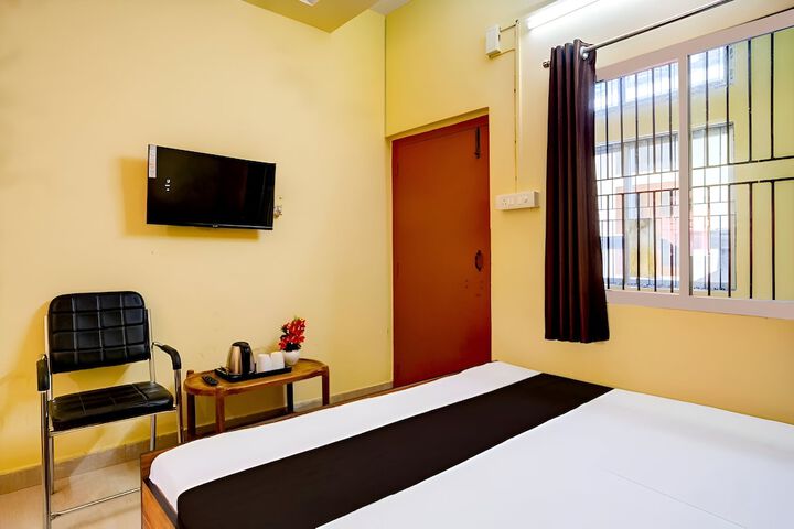 Room 25 of 46