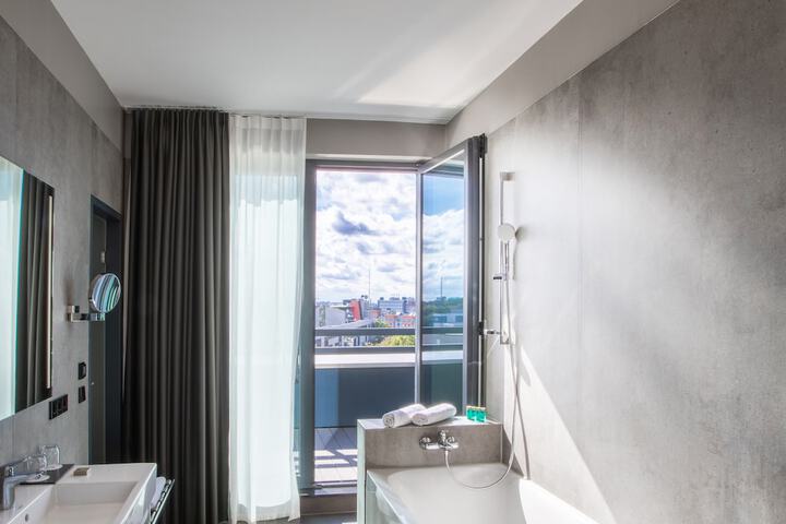 Room 29 of 46