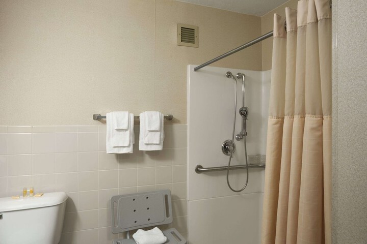 Room 14 of 21