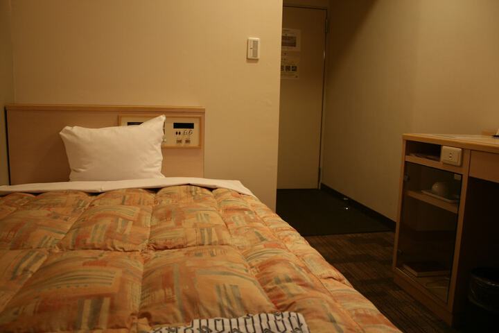Room 10 of 54