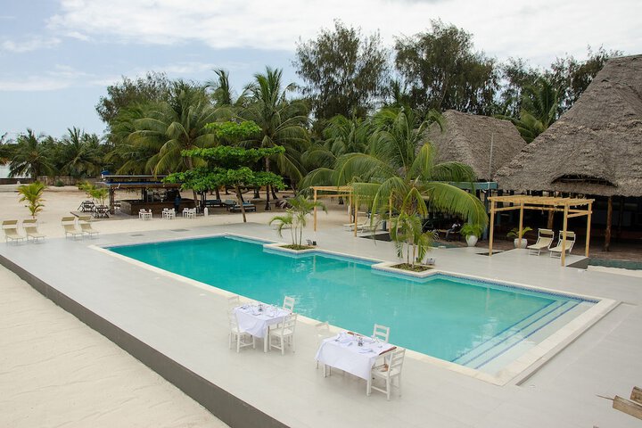 Pool Hotel