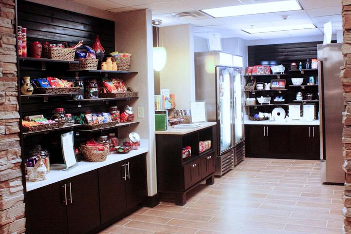 Snack bar