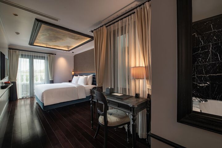 Room 47 of 127