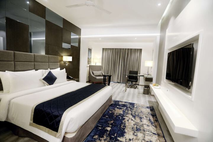 Room 20 of 74
