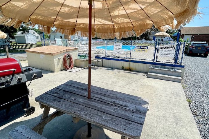 BBQ/picnic area