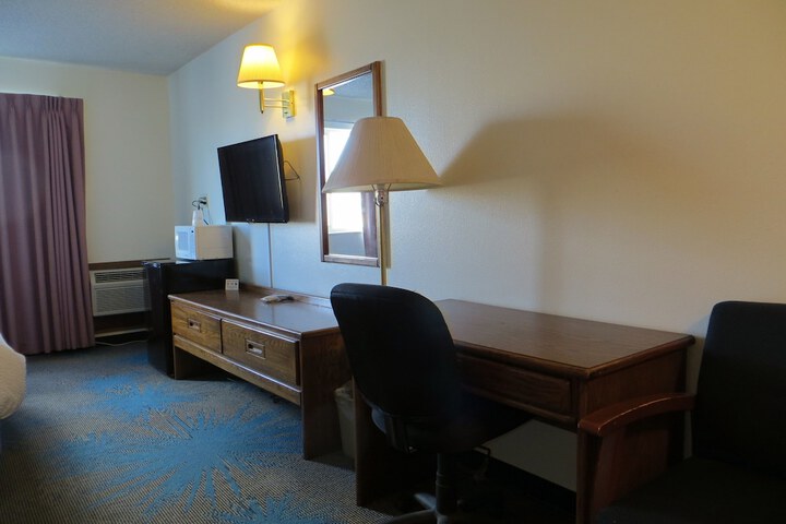 Room 15 of 60