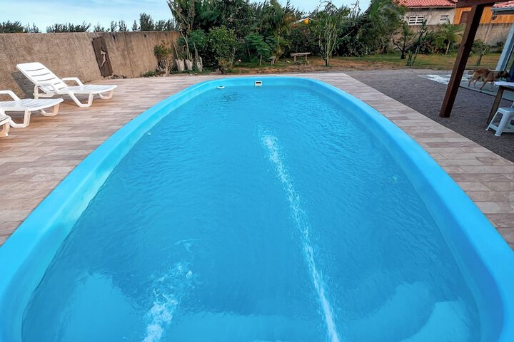 Pool 43 of 47