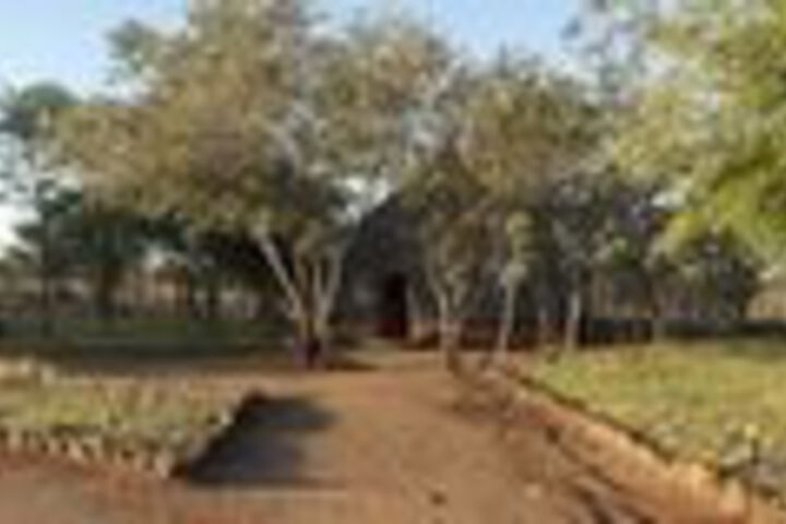 Property Grounds 19 of 28