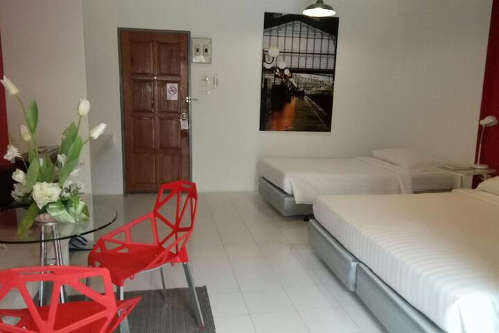 Room 29 of 74