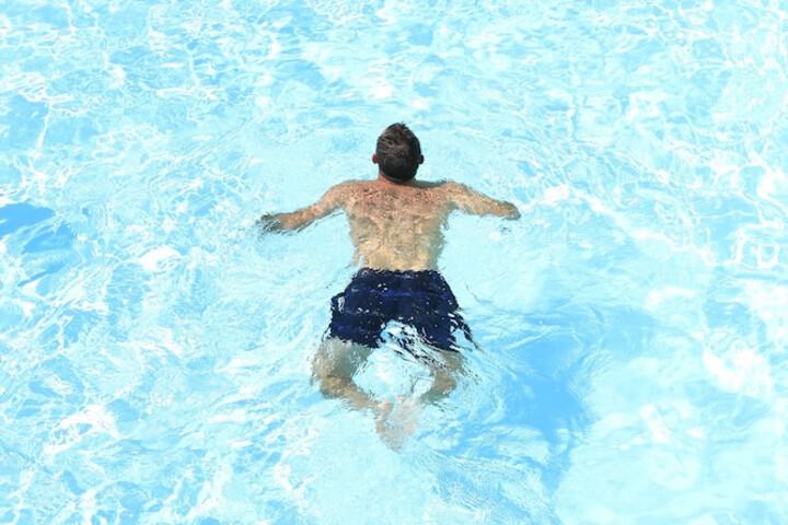 Hotel Pool