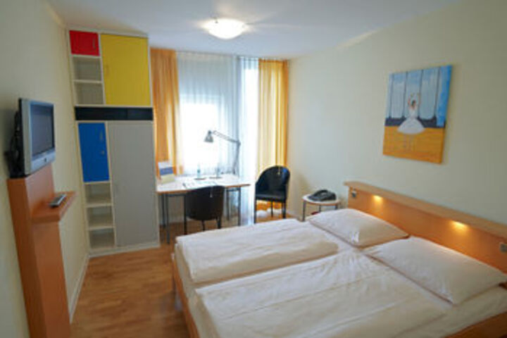 Room 13 of 58
