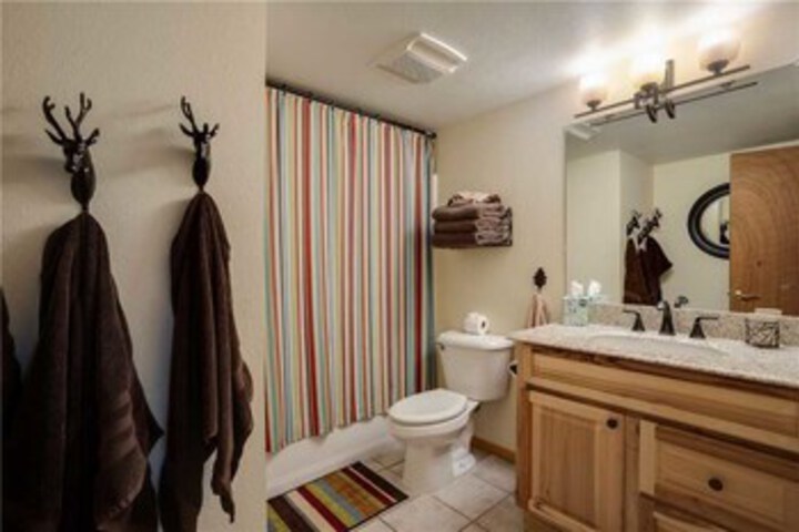 Room 15 of 19