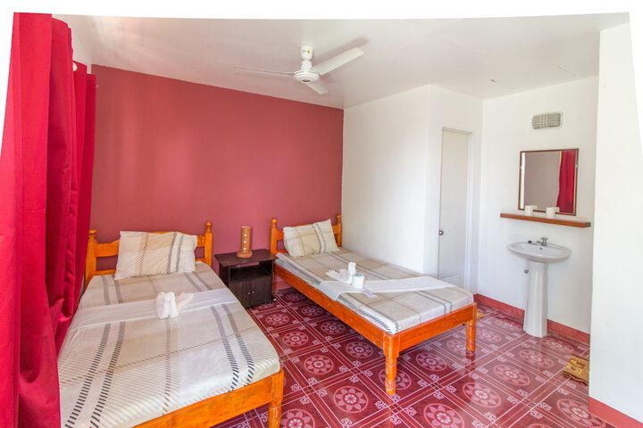Room 38 of 210