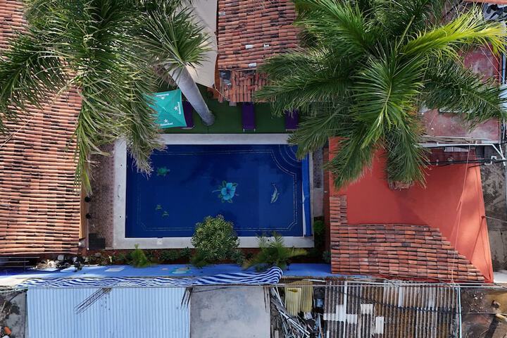 Pool 41 of 49