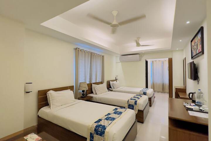 Room 102 of 117