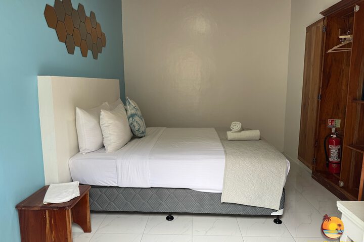 Room 29 of 65