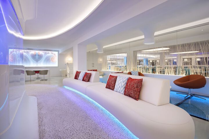 Guest Lobby