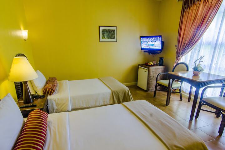 Room 7 of 57
