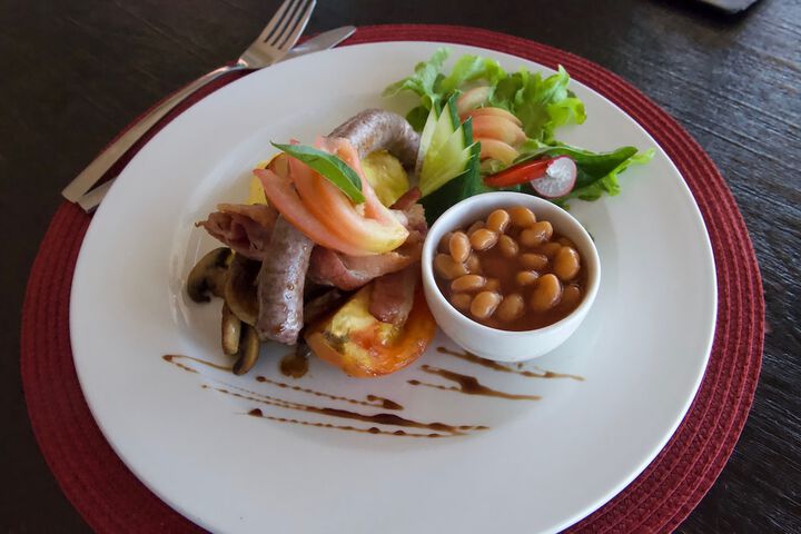 Breakfast meal