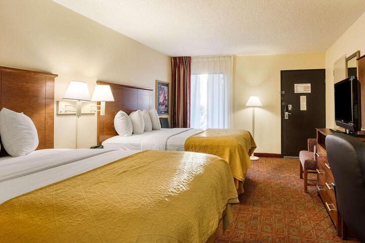 1 Double Bed (5 of 9)