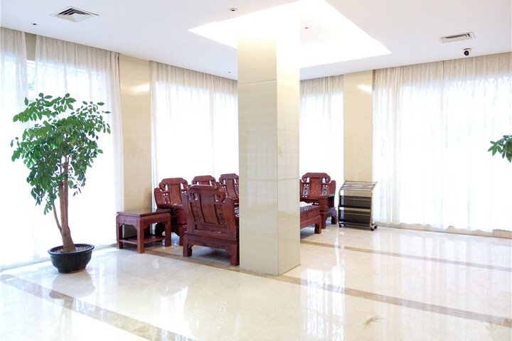 Hotel Interior 7 of 23