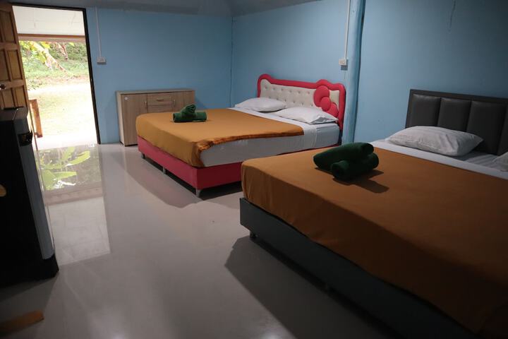 Room 40 of 43