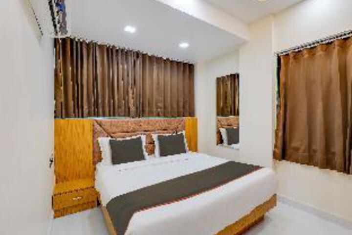 Hotel O Exotic Inn