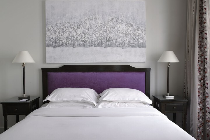 Room 15 of 34