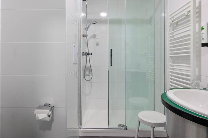Bath Photo
