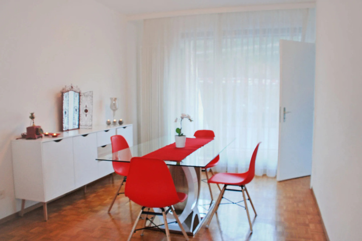 Room 2 of 21