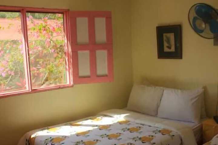 Room 10 of 51