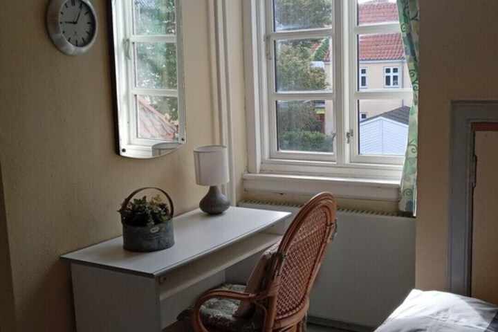 Room 14 of 30