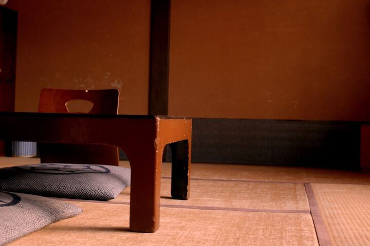 Room 6 of 57