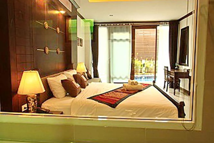 Room 8 of 45