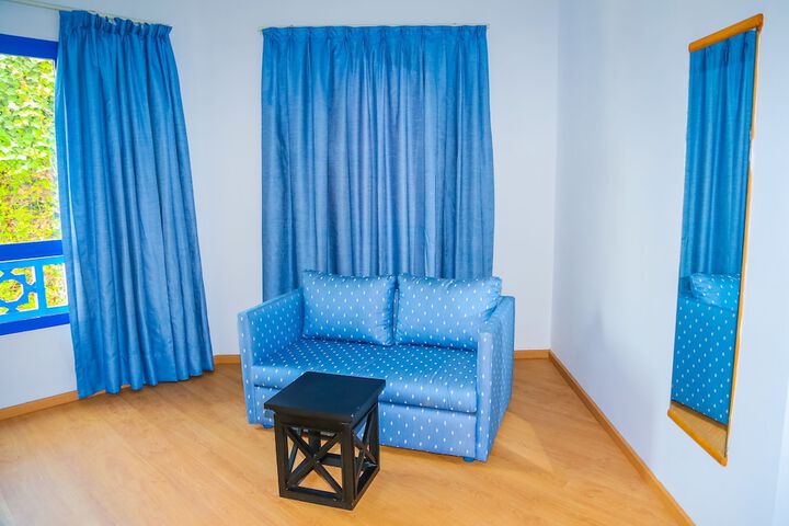 Room 18 of 147