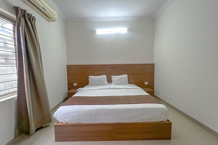 Room 21 of 76