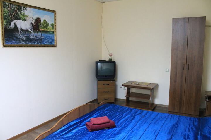 Room 7 of 17