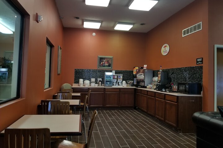 Breakfast/Coffee Service 54 of 62