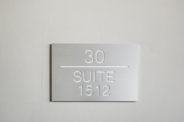 Room 2 of 96