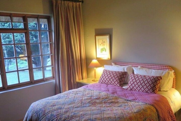 Room 8 of 19