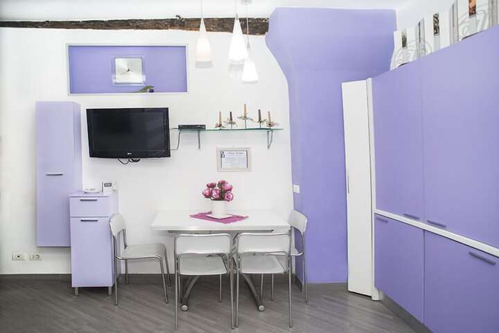 Room 14 of 25