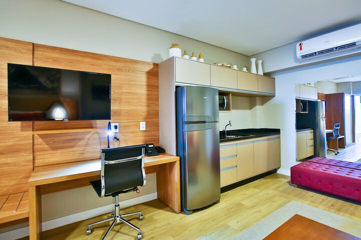 Room 16 of 71