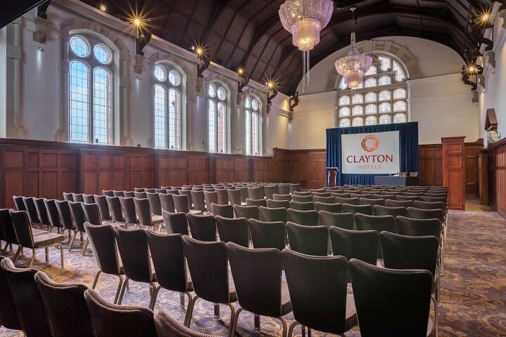 Ballroom/Hall 44 of 57